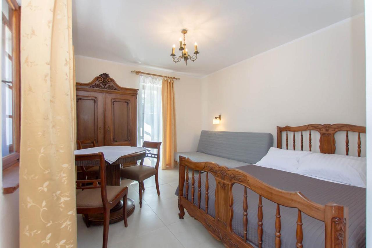 Porto Hotel Karwia Luaran gambar